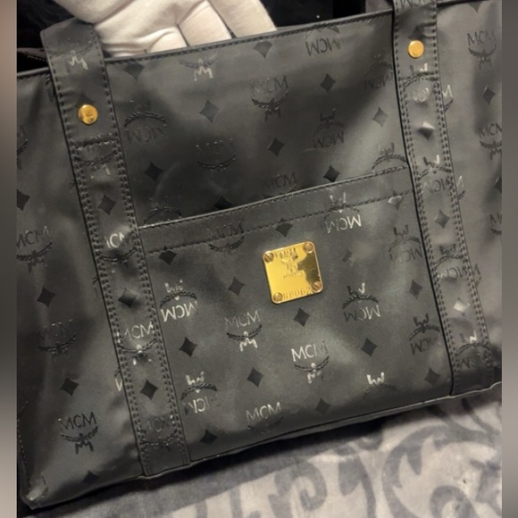 MCM Black waterproof Tote in Visetos Nylon,,,,RARE! - Picture 3 of 16